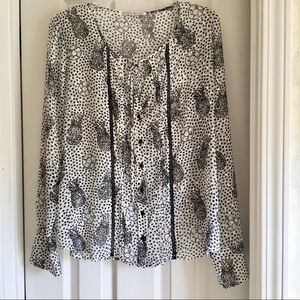 Beautiful Rivieres de Lune French blouse!!🍾 SALE!